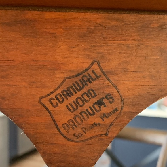 Vintage Cornwall Wood Products wall curio - Picture 2 of 3